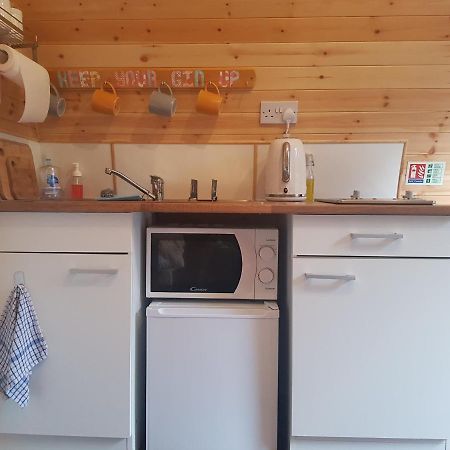Strathyre Camping Pods Exterior photo