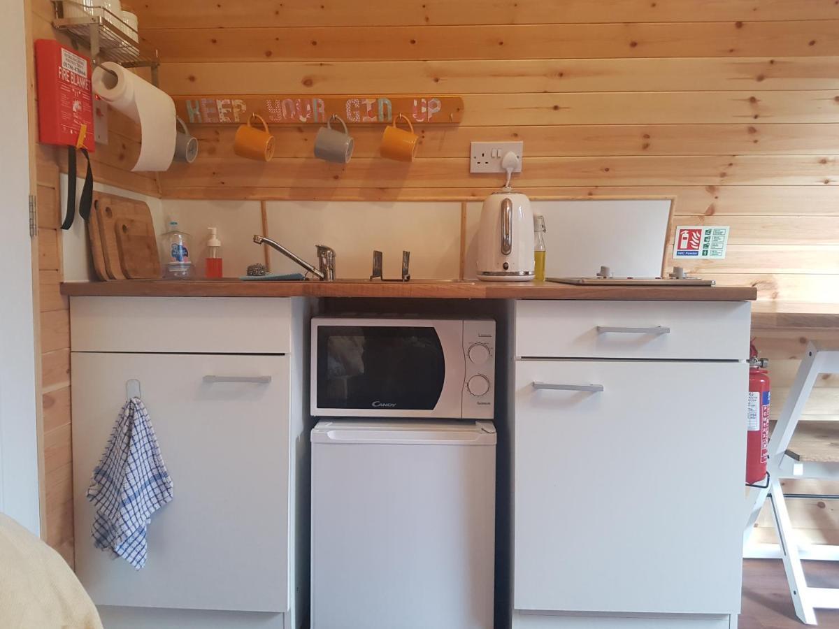 Strathyre Camping Pods Exterior photo